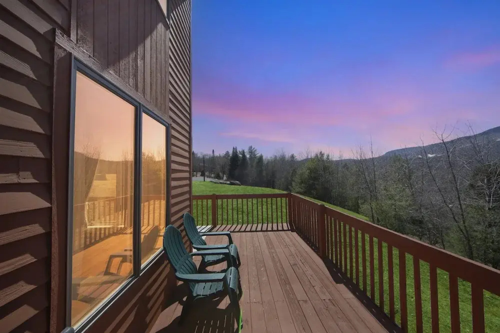 Upper Sleighride 25l - Wrap-around Deck End Unit 3 Bedroom Townhouse by The Summit at Gore Mountain