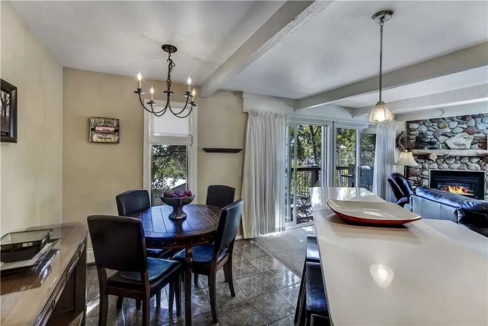 Woodbridge 19C - 2 Bedrooms Condo