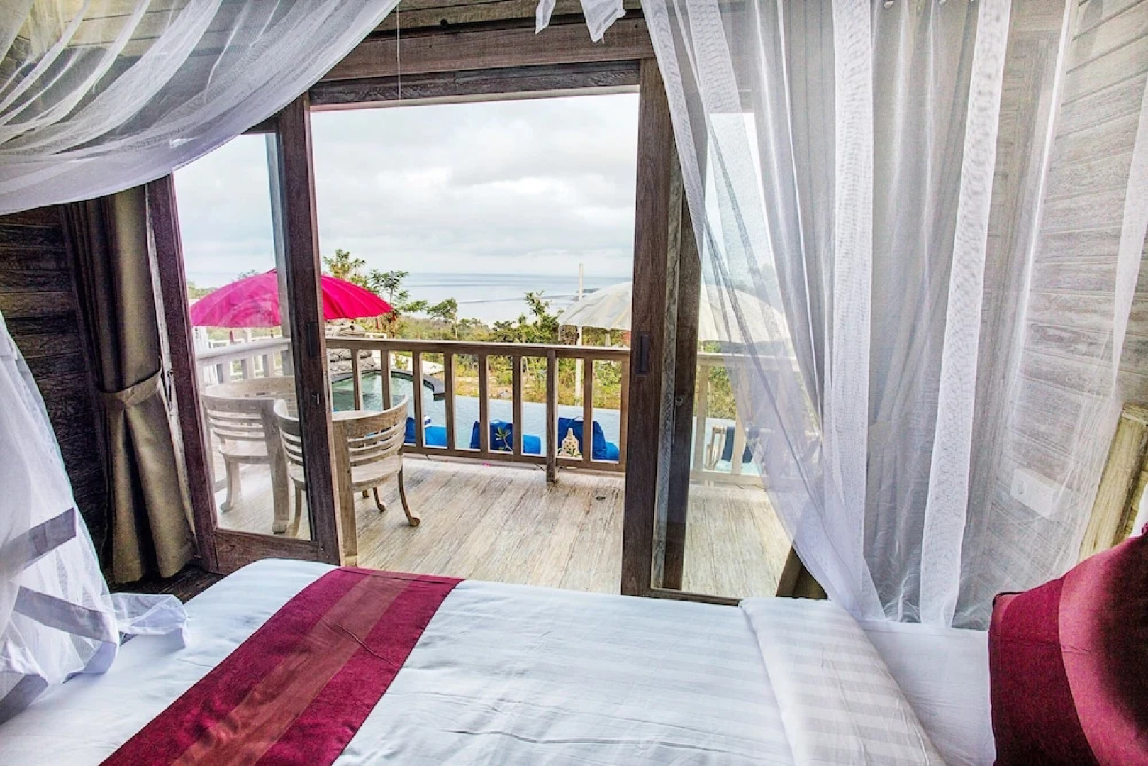 The Puncak Sunset Ceningan