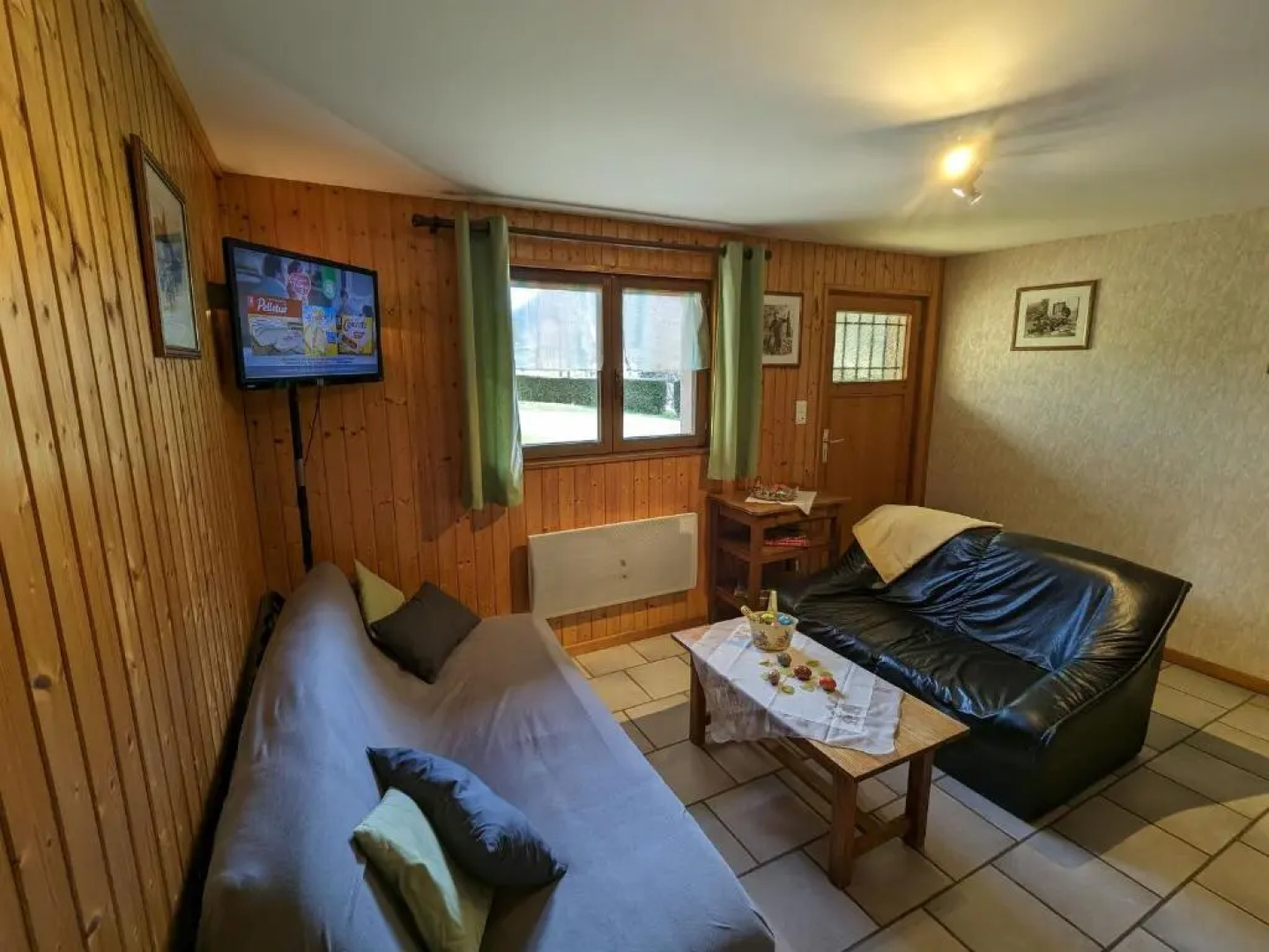 Gîte Rochesson, 4 pièces, 7 personnes - FR-1-589-167