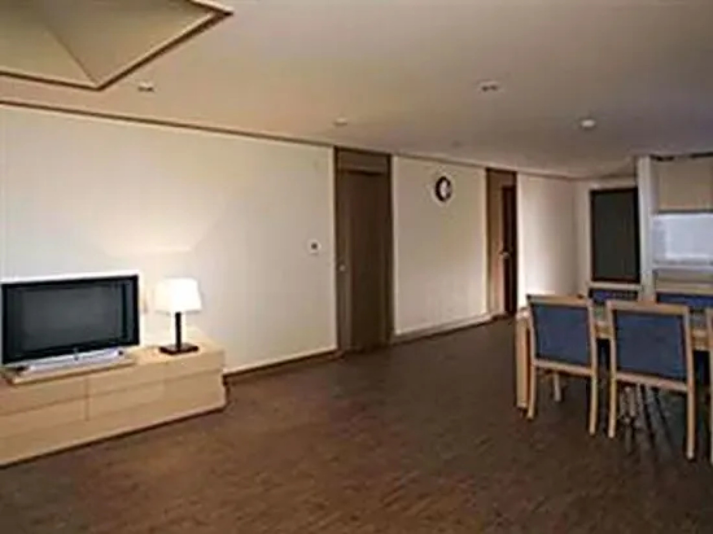 High One Condo Valley Condo