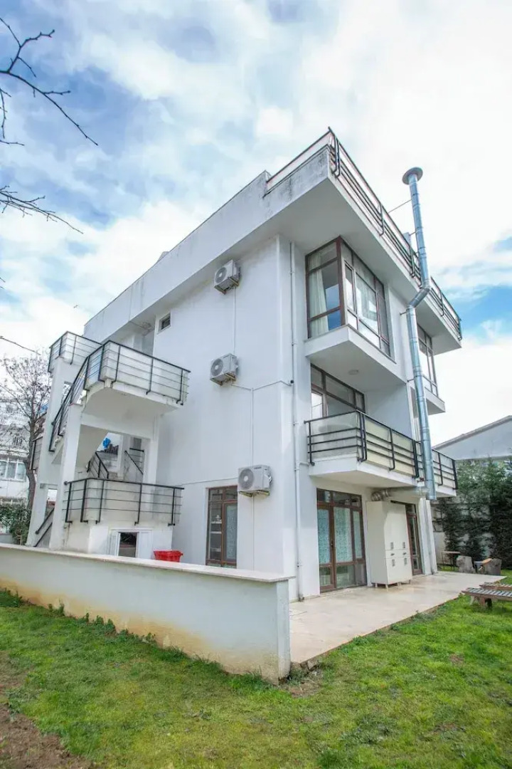 poseidon kınalıada pansiyon