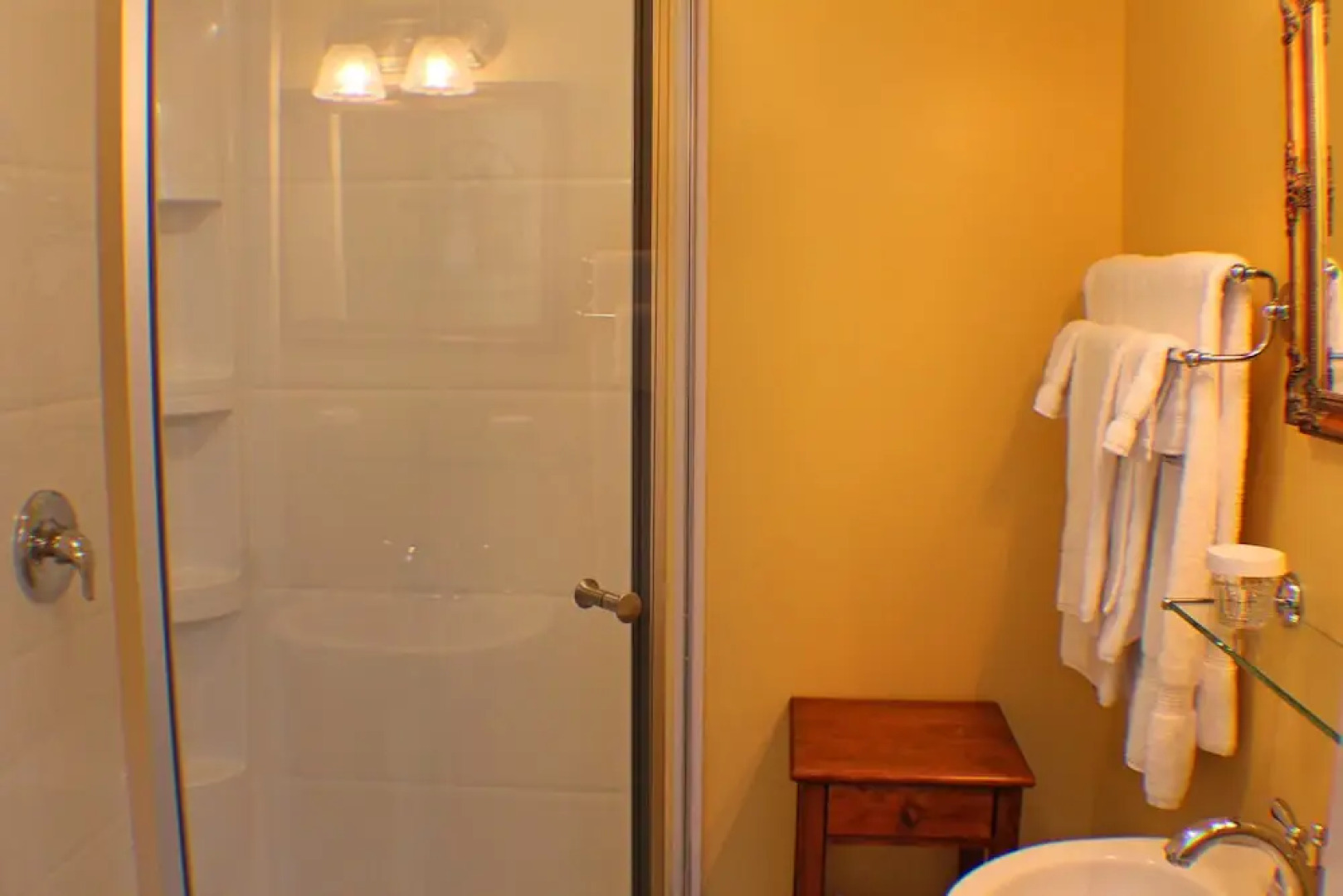 Heart of the Village Inn