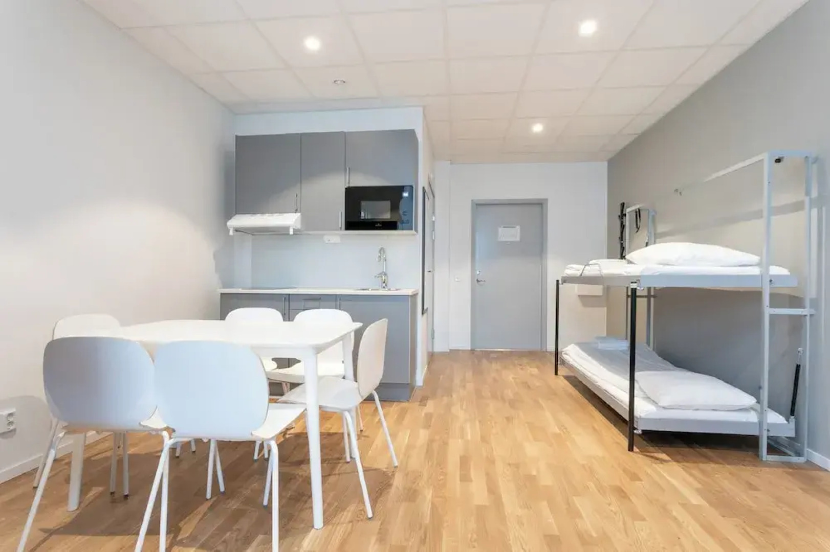 ApartDirect Arlandastad