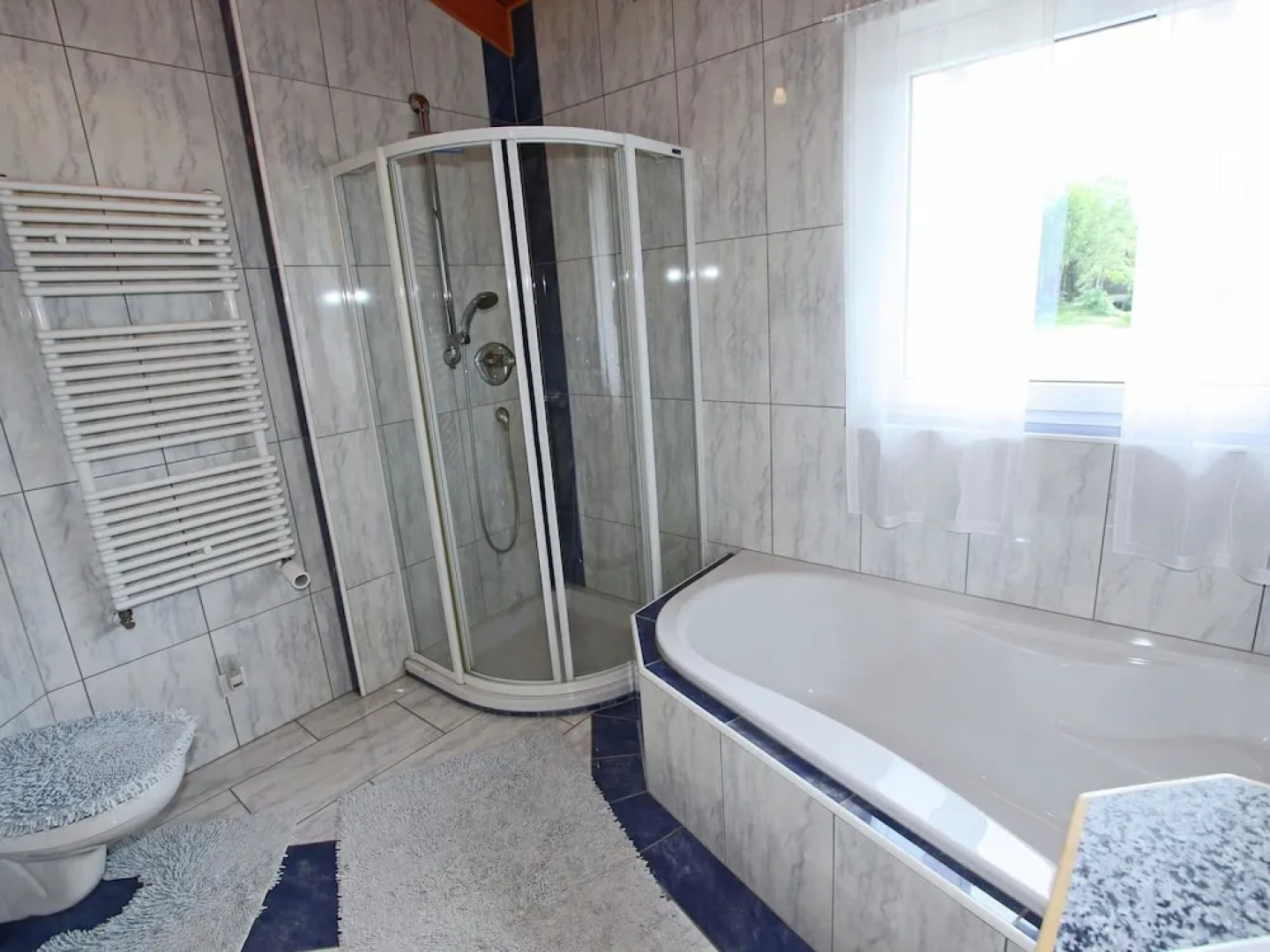 Cozy Chalet With Balcony in Imst