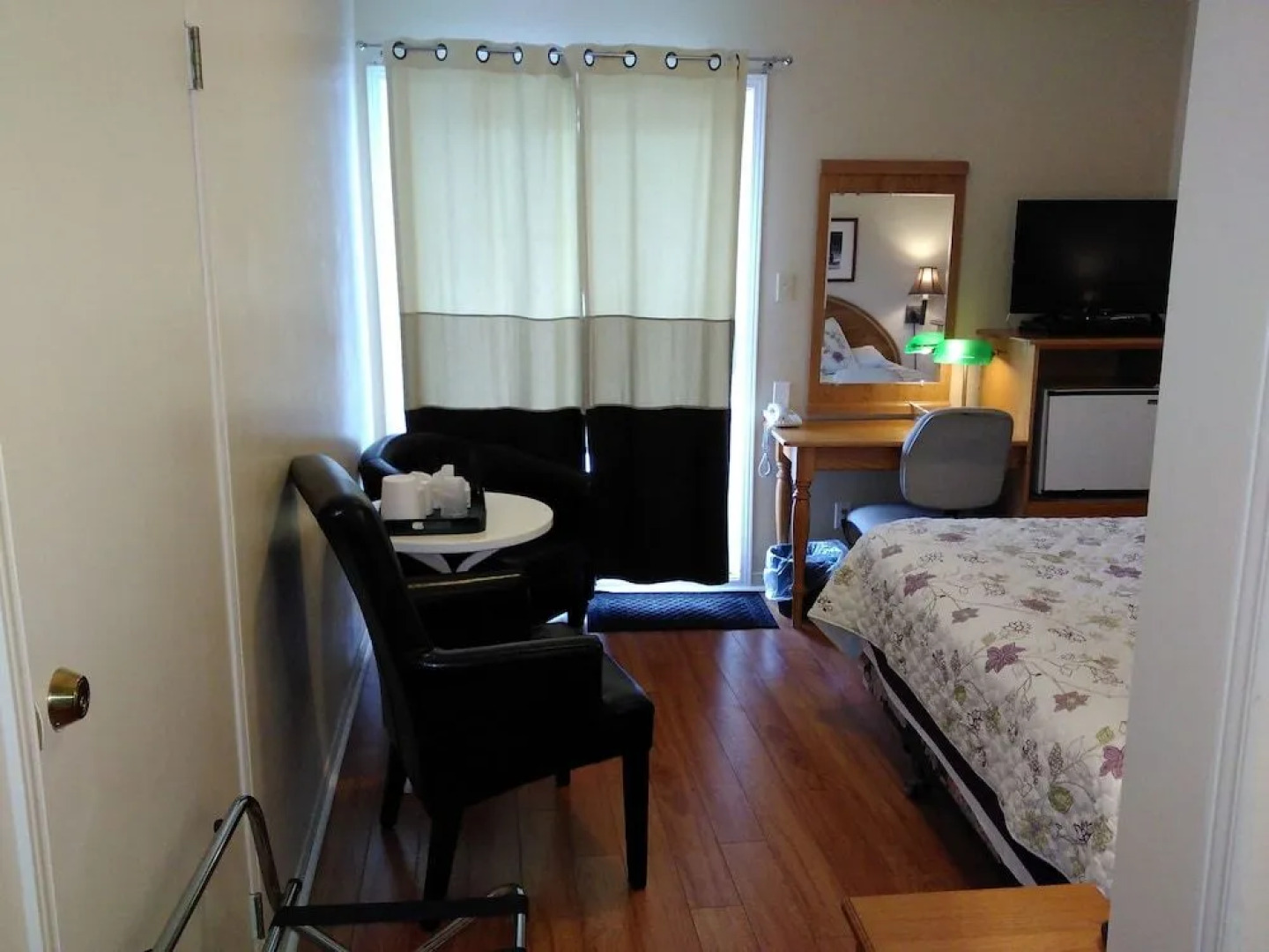 Clothier Mills Inn Motel