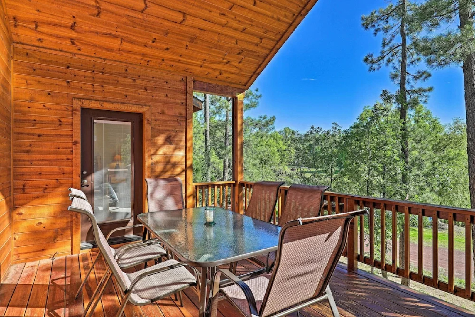 Serene Lakeside Cabin w/ Decks + Edler Lake Views!