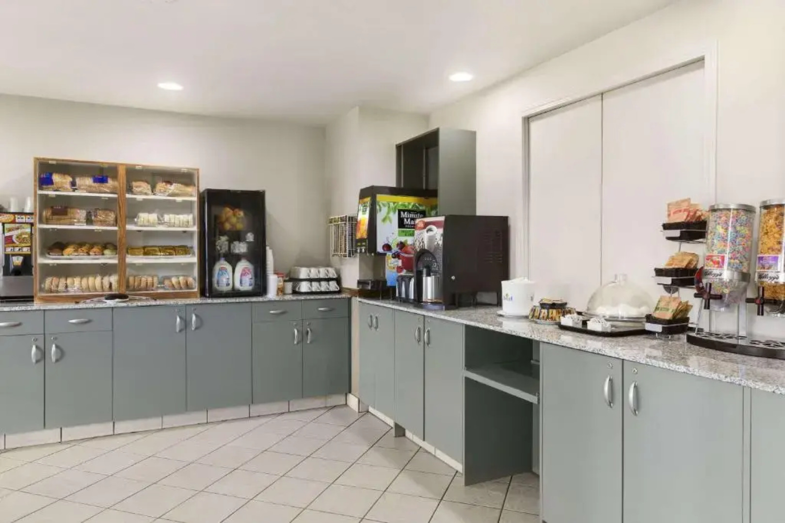 Days Inn - Steinbach