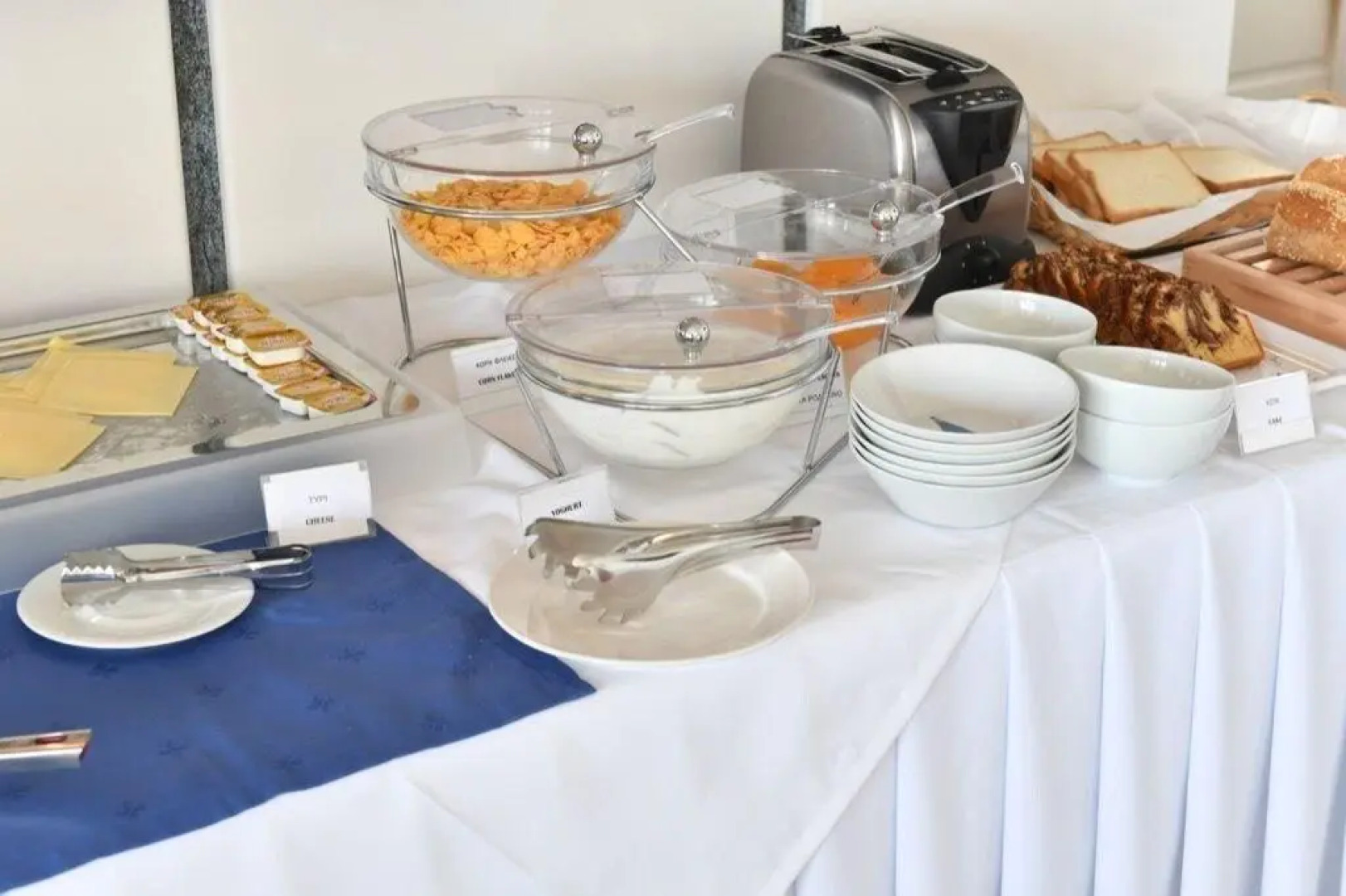 Bocamviglies By The Sea