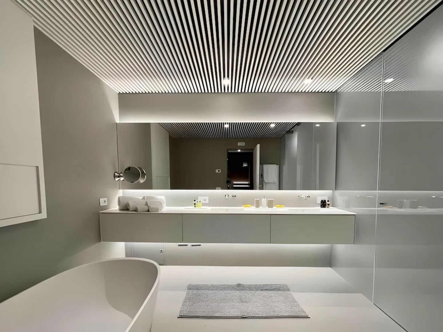 Sea-view Penthouse Spa in Portopiccolo