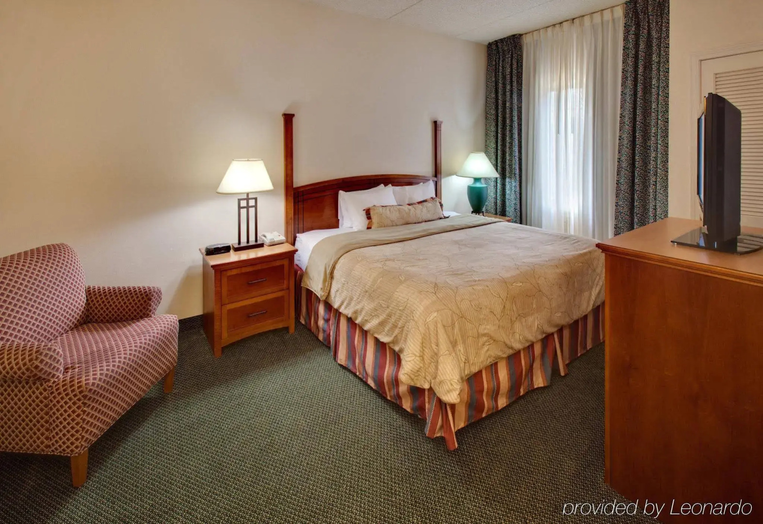 Staybridge Suites Chicago-Oakbrook Terrace by IHG