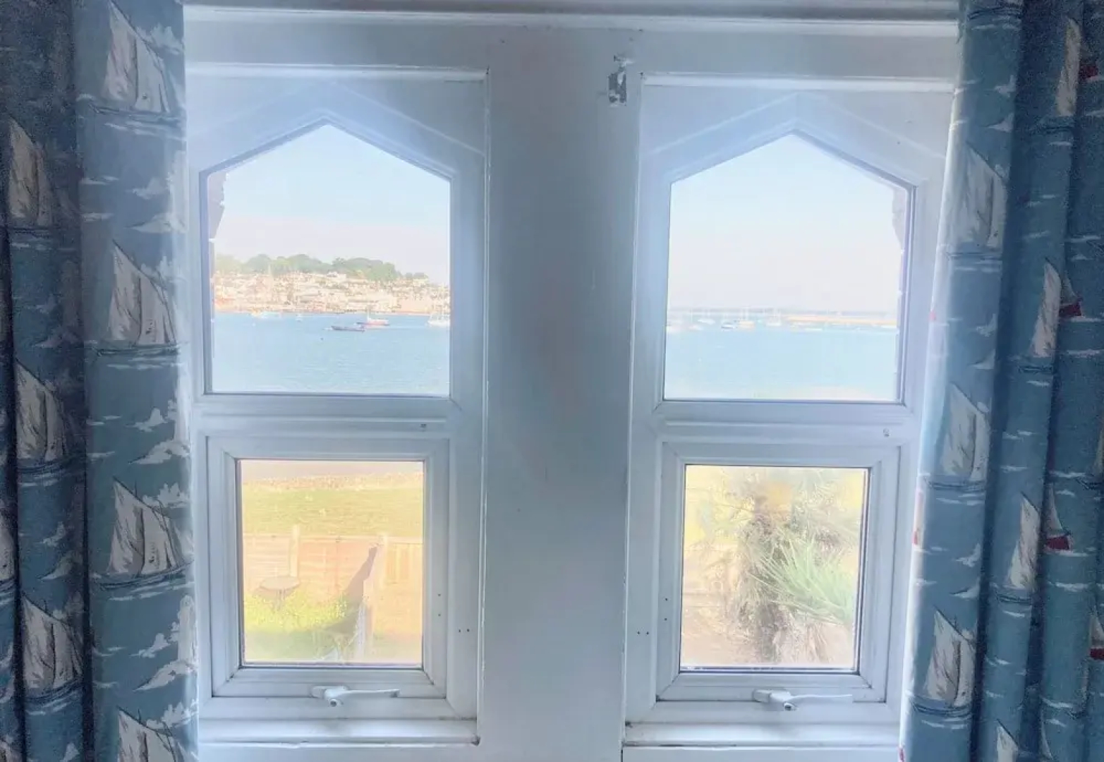 Sunset Cottage Sleeps 6 With Sea Views