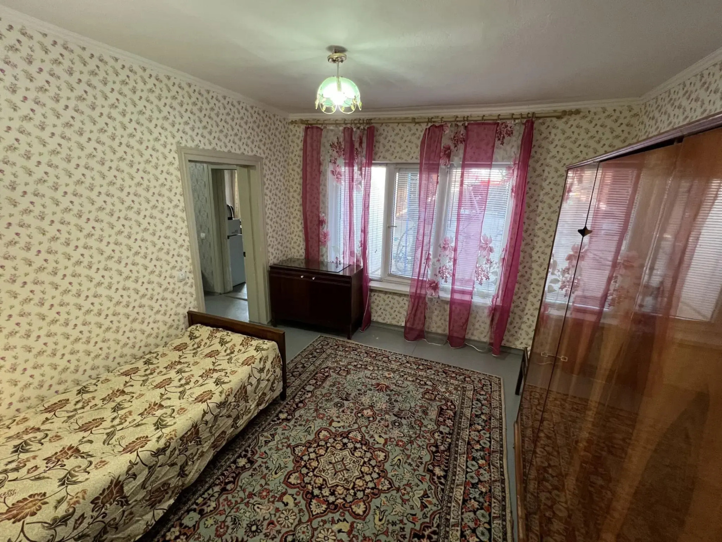 Дом на улице Мира 64