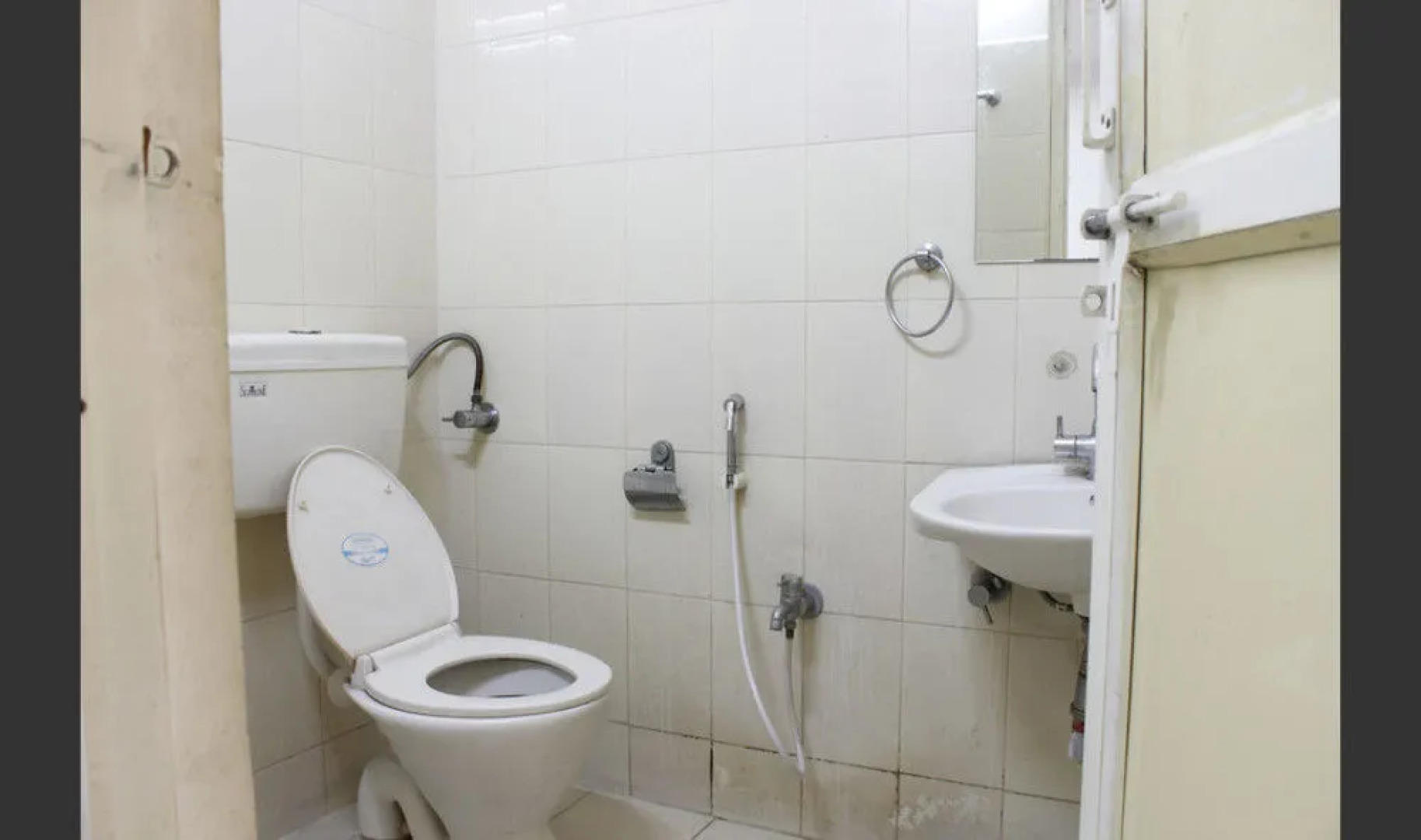 OYO 10107 Hotel Ankitha Residency