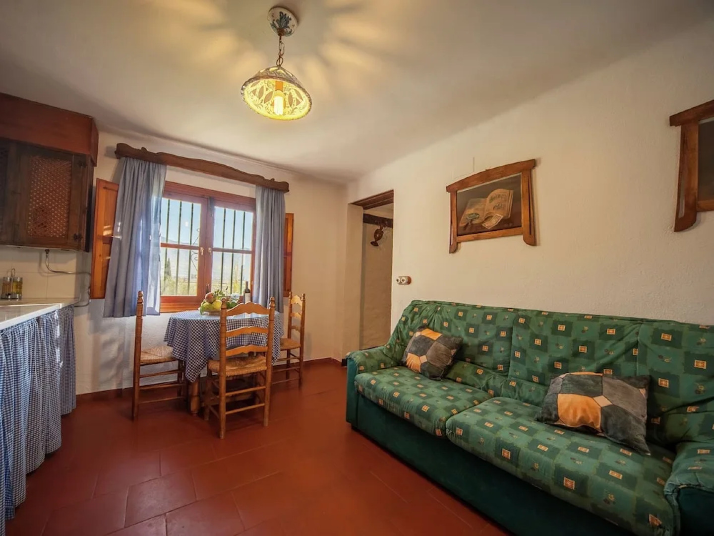 Rustic Cottage in El Padul Near the City Centre