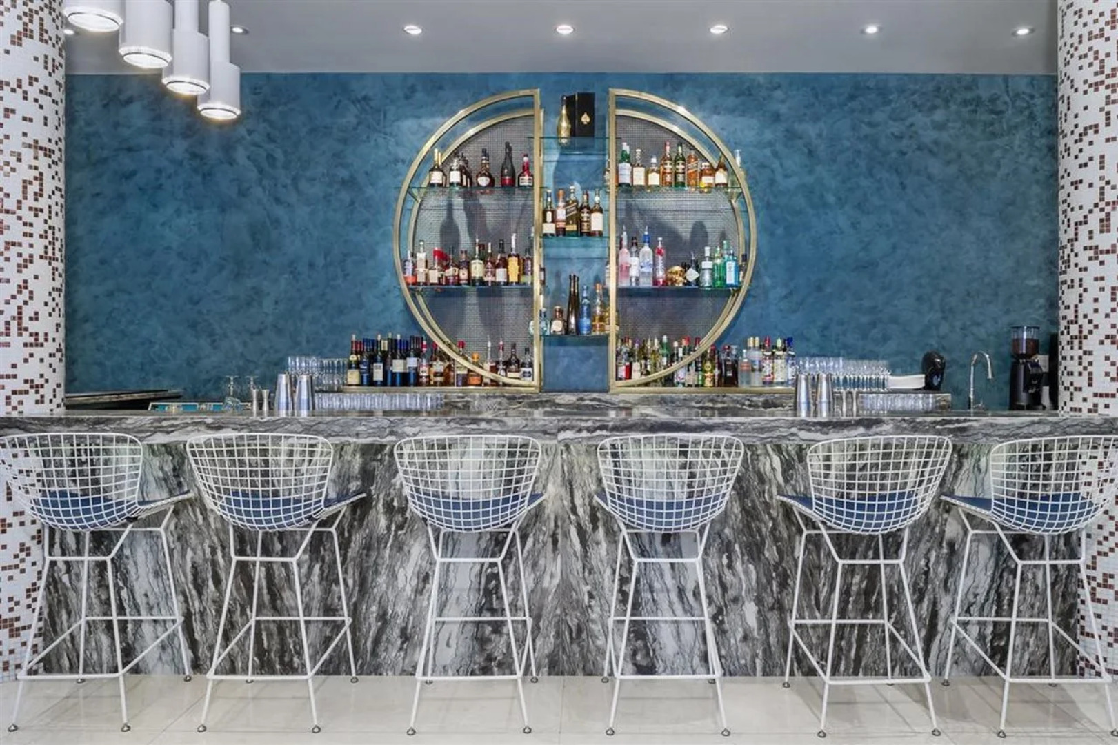 OPUS Hotel Vancouver