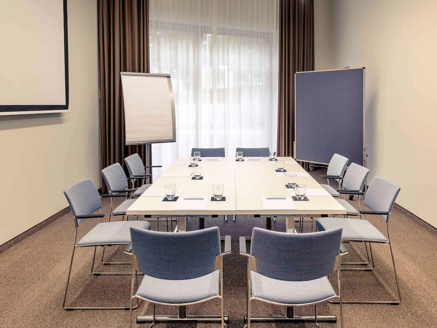 Premier Inn Heilbronn City Centre