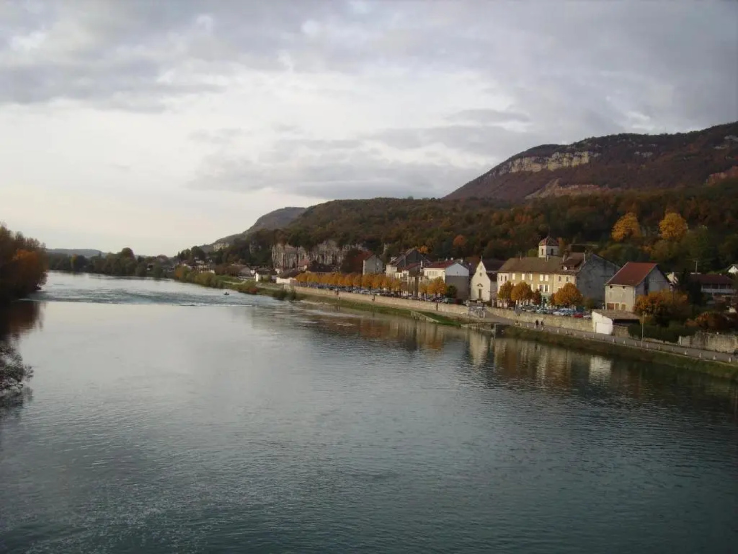 A Deux pas du Rhône