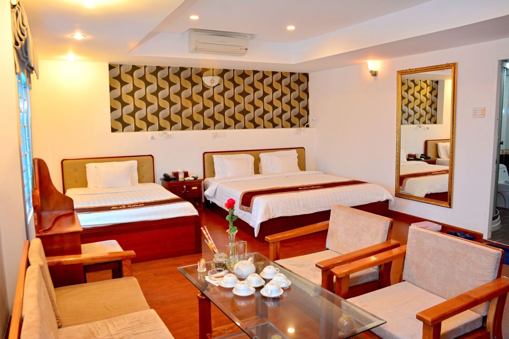 A25 Hotel - 137 Nguyen Du DN