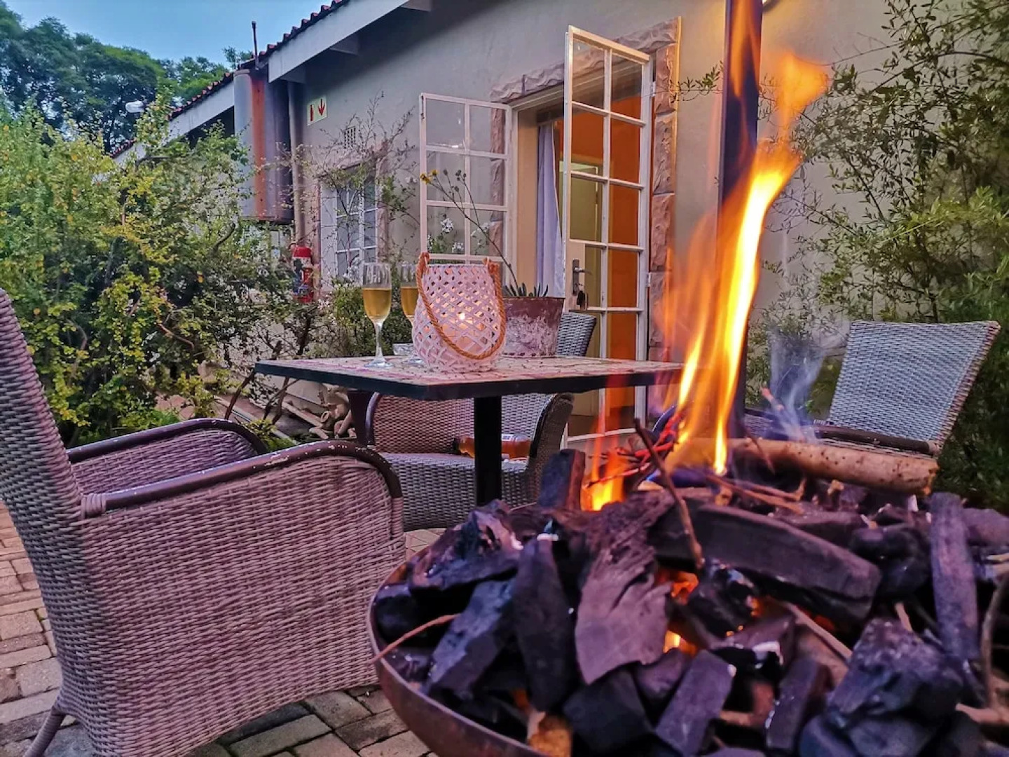 Sagewood Cottage for 2 People With Wonderful Private Terrace in Garden!