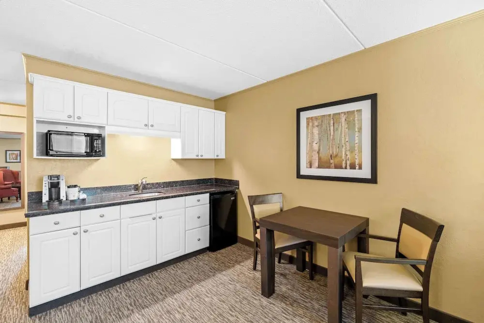 Best Western Plus Mariposa Inn & Conference Centre