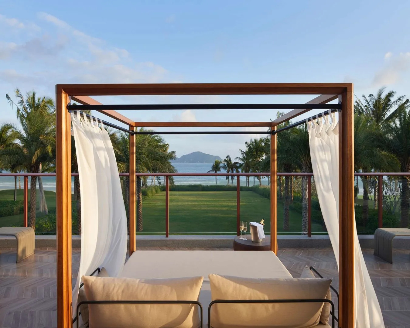 Grand Hyatt Shenzhou Peninsula