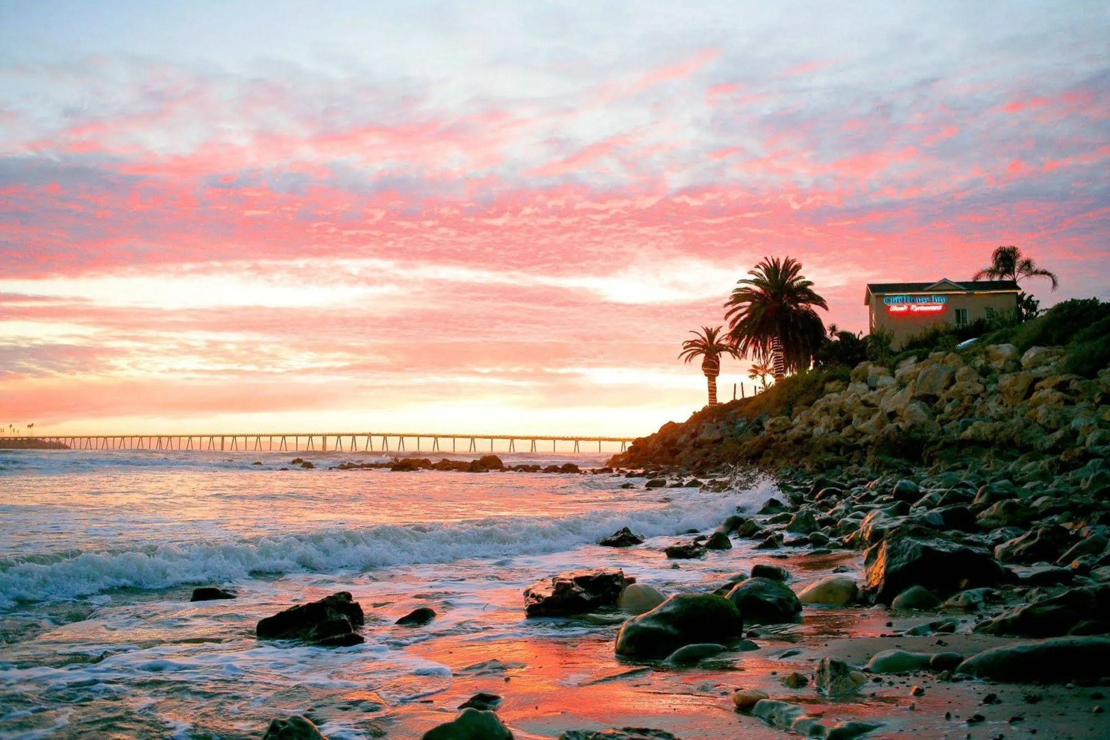 Cliff House Inn On The Ocean