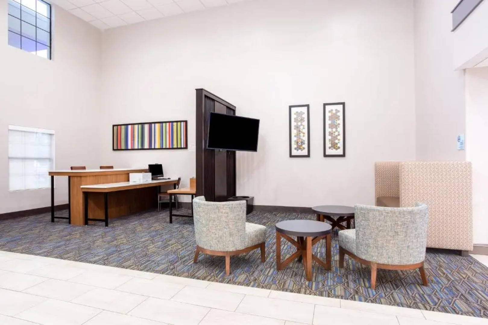 Holiday Inn Express Hotel & Suites Morehead Cty by IHG