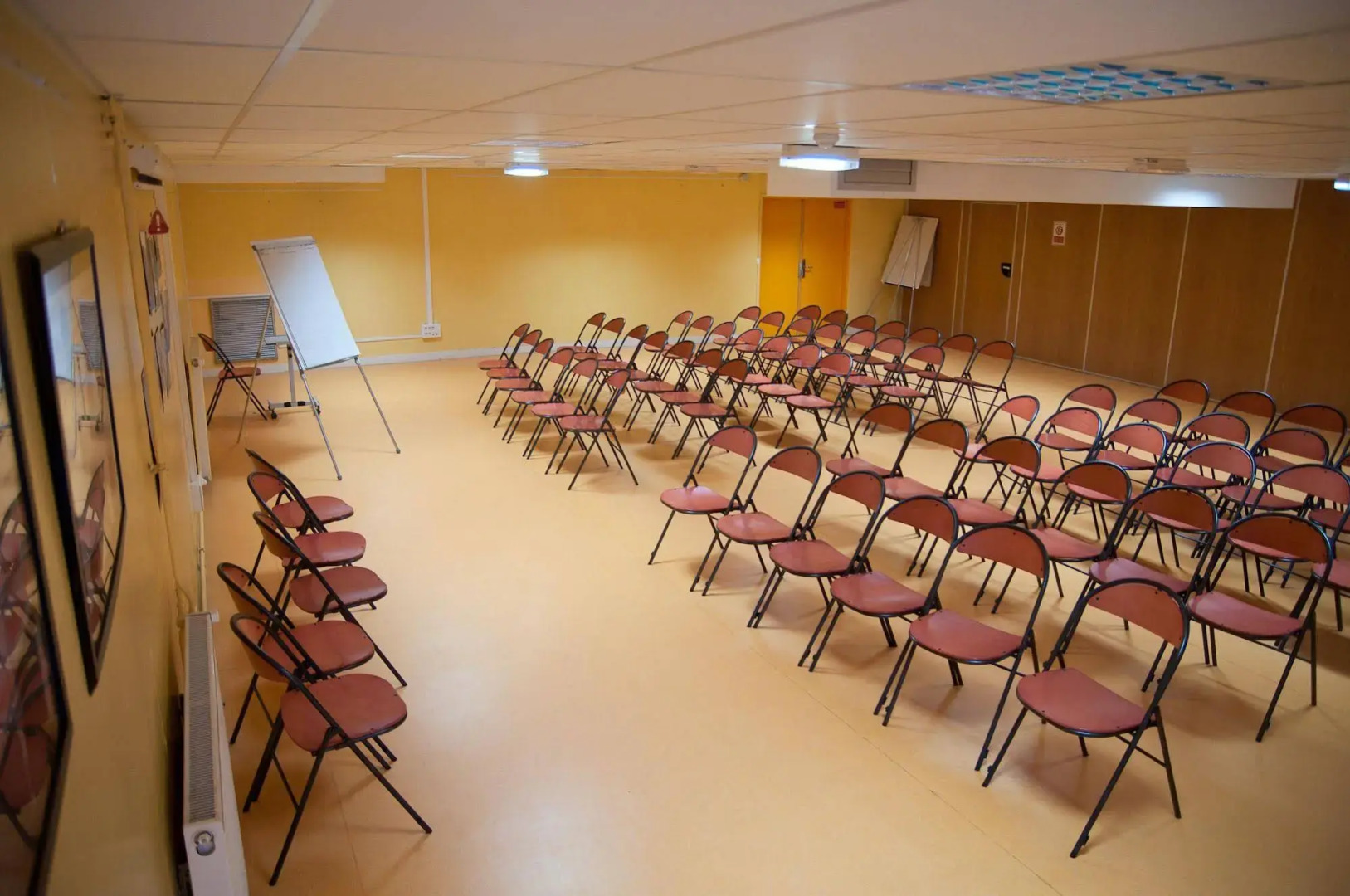 Ethic Etapes Eugène Hénaff - Hostel