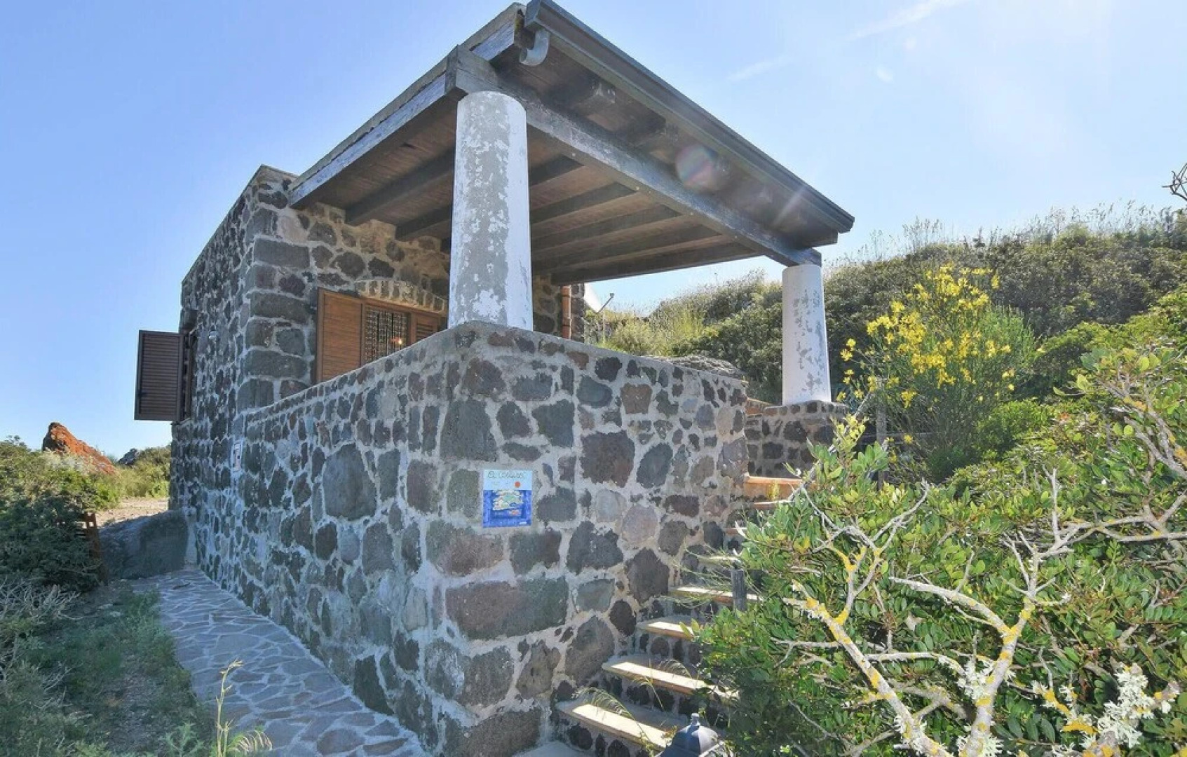 Amazing Home in Ustica With