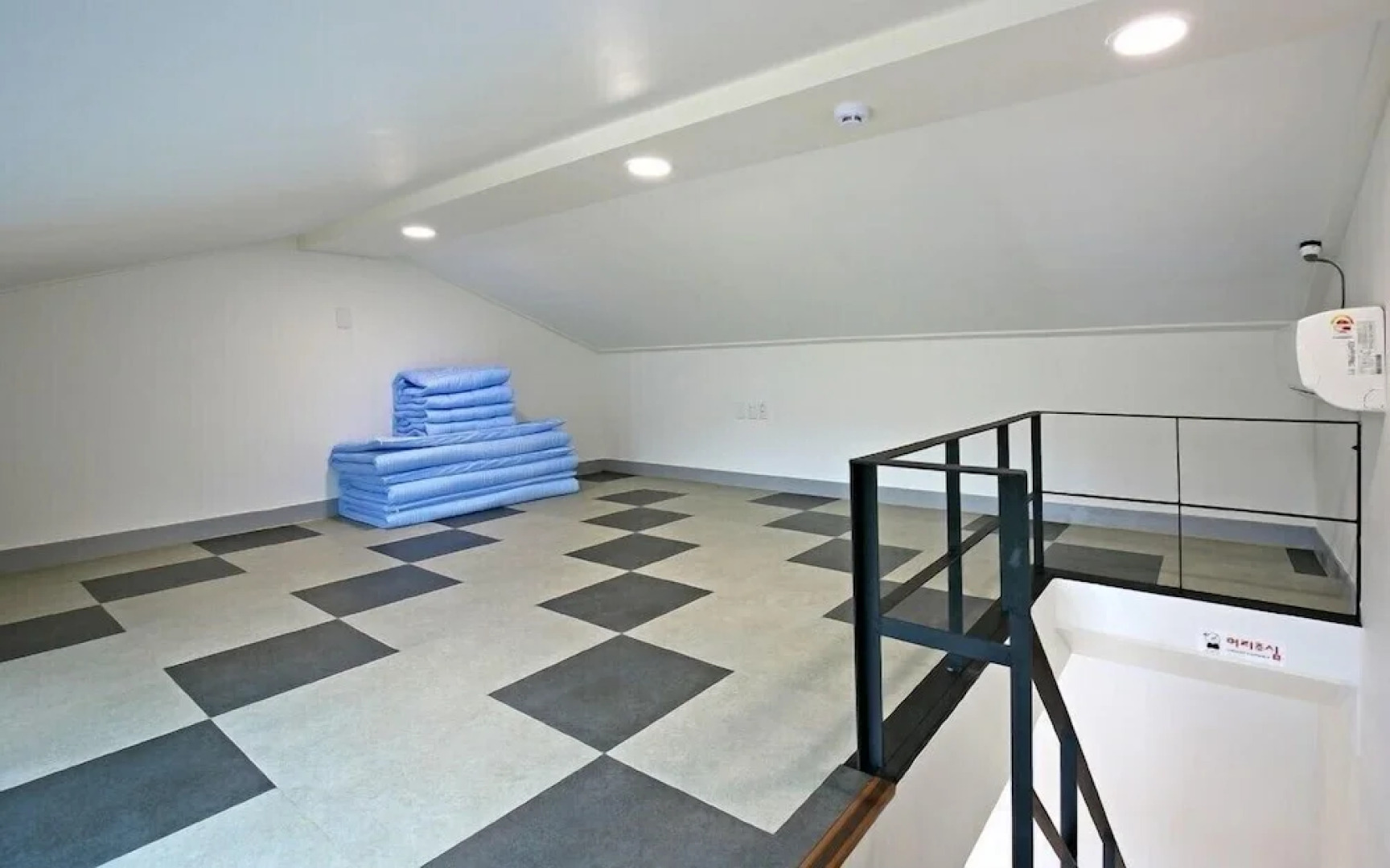 Gyeongju The one Pension - Blue