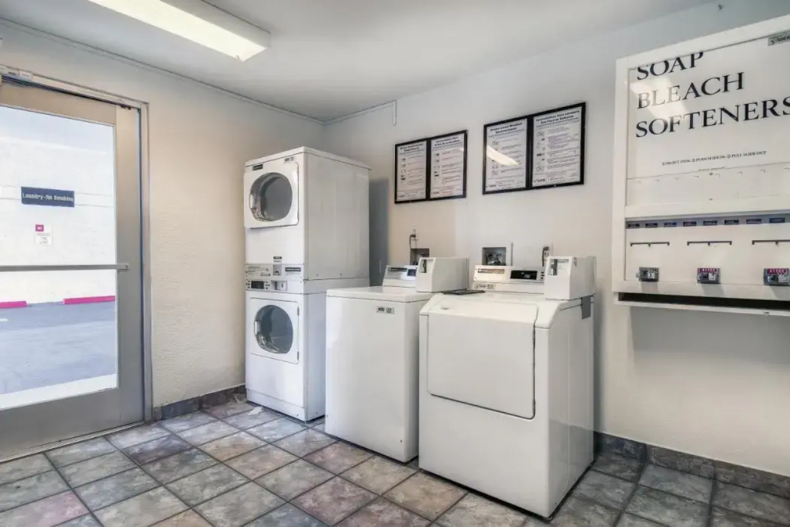 Motel 6 Chino, CA - Los Angeles Area