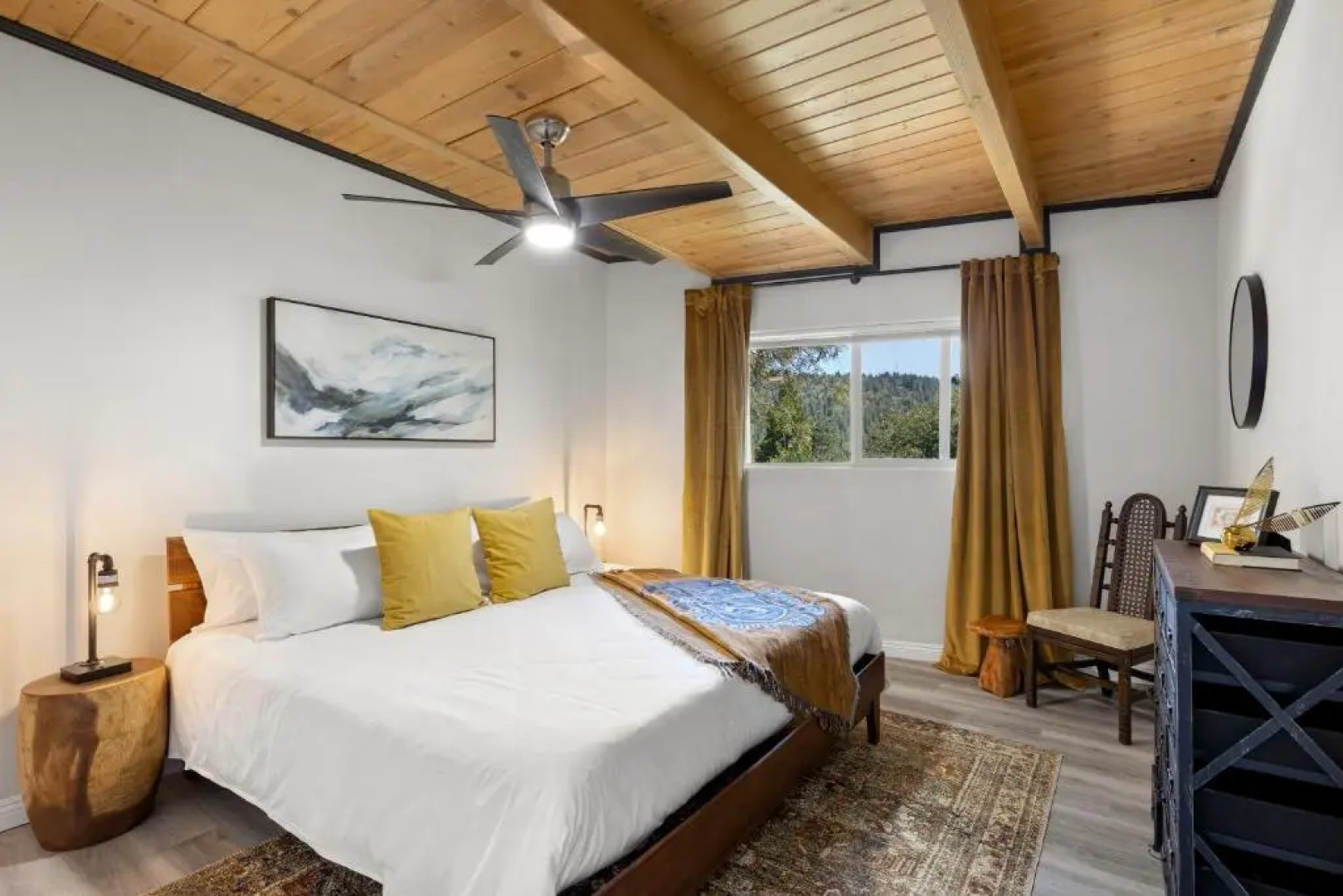 The Matterhorn Manor by Avantstay Harry Potter Inspired A-frame Home w/ Hot Tub & Views