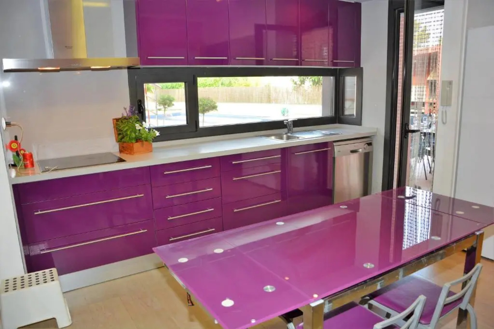 Villa Sitges La Calma 10 minutes drive Sitges 2 minutes walk Garraf Park AC