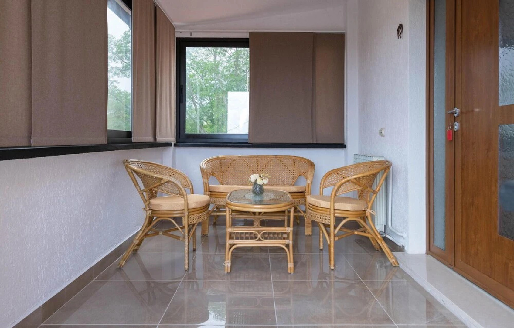 Amazing Home in Sumber With Wifi and 4 Bedrooms