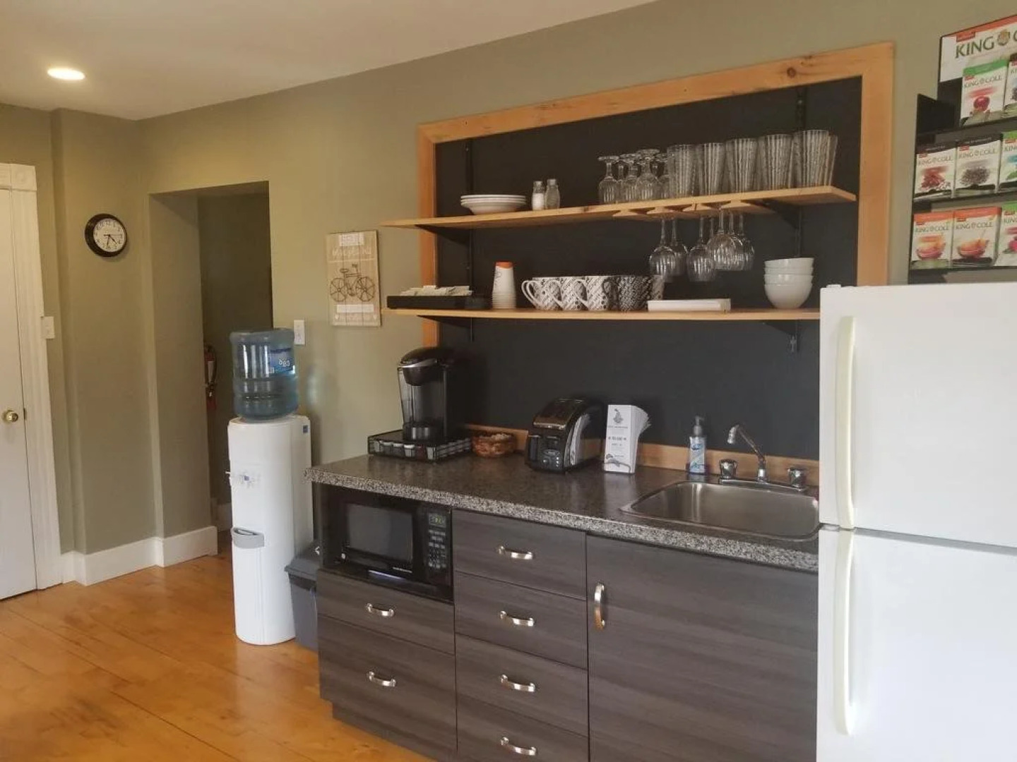 Auberge d'Anjou-Sūrya Café