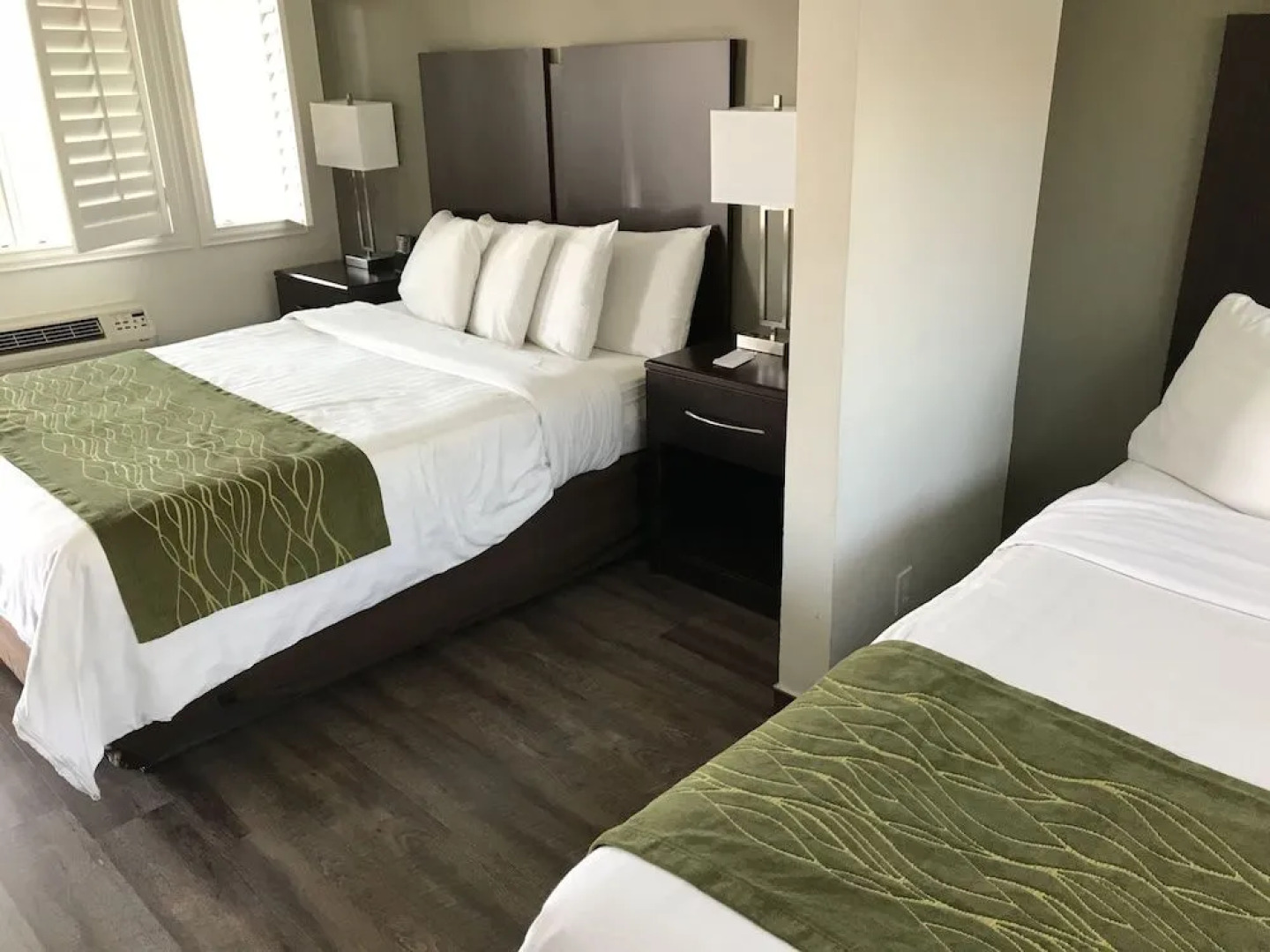 Hi View Inn & Suites