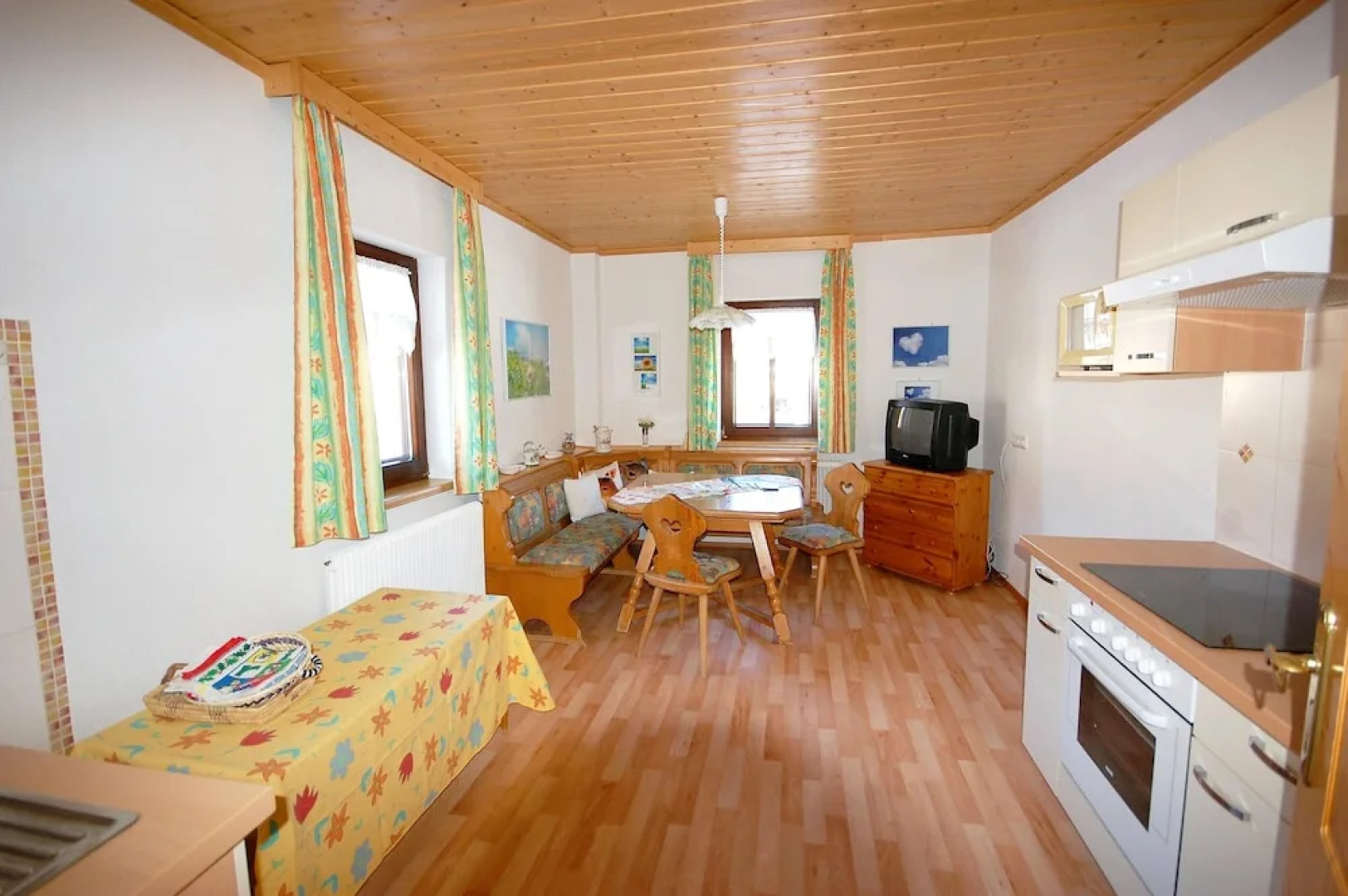 House With 5 Bedrooms in Pruggern, With Wonderful Mountain View, Furni