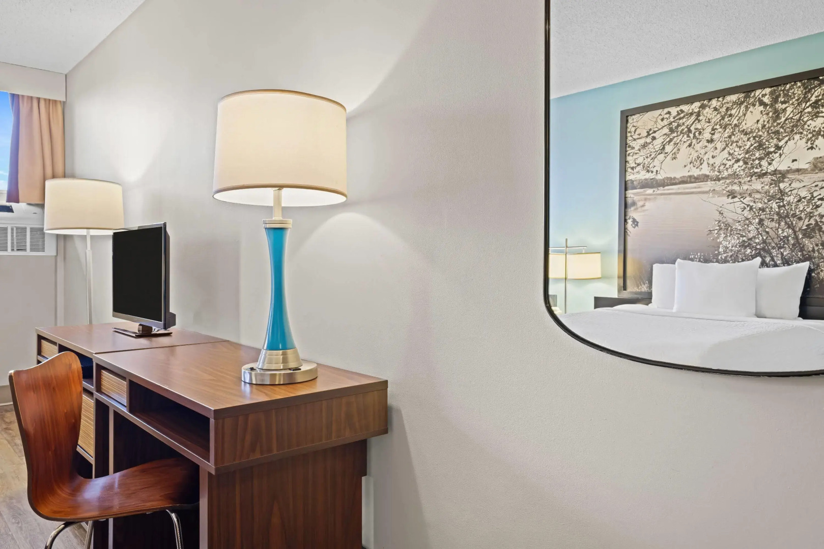 Super 8 by Wyndham Thunder Bay