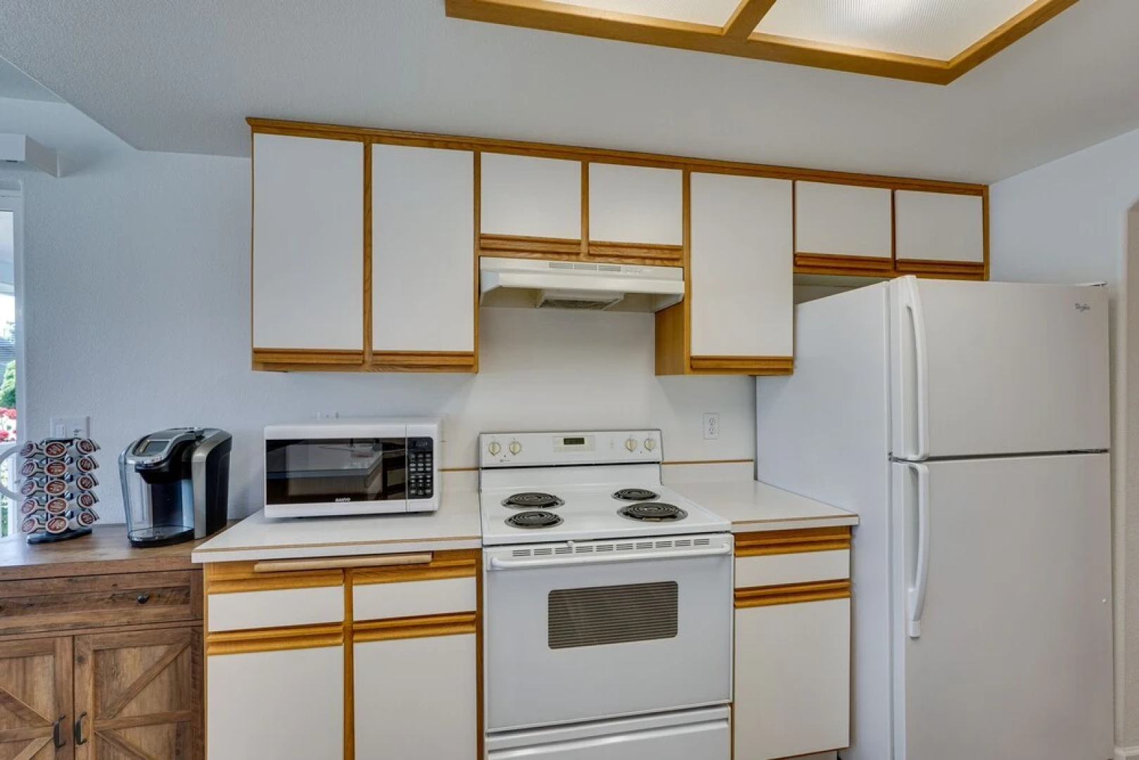 Charming Rogue Valley Home in Central Point!