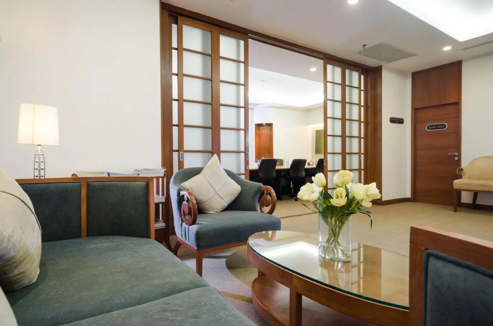 At Ease Saladaeng by AETAS