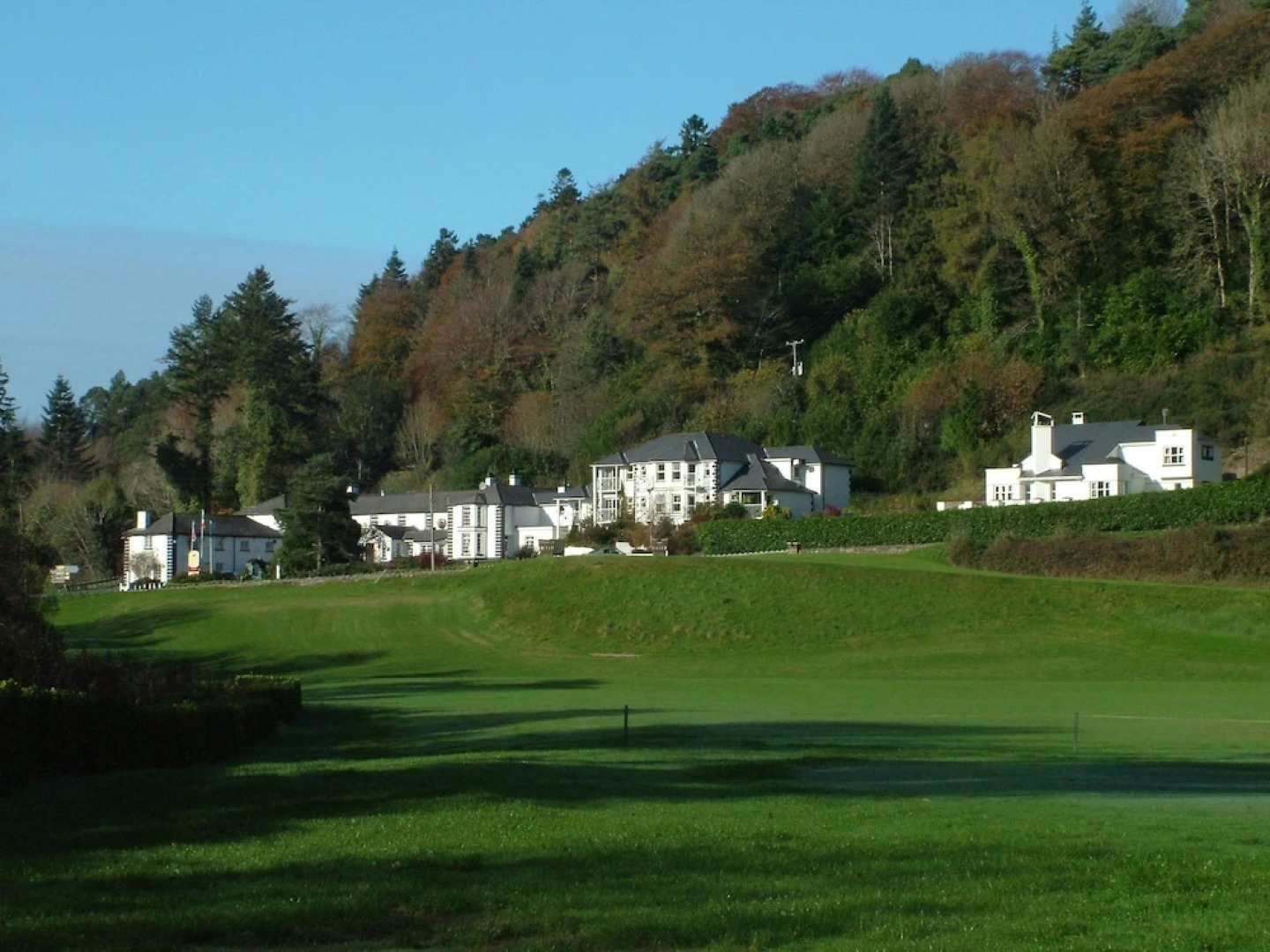 Woodenbridge Hotel & Lodge