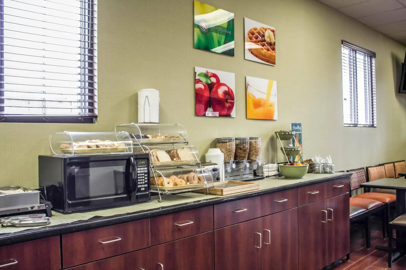 Quality Inn Hall of Fame