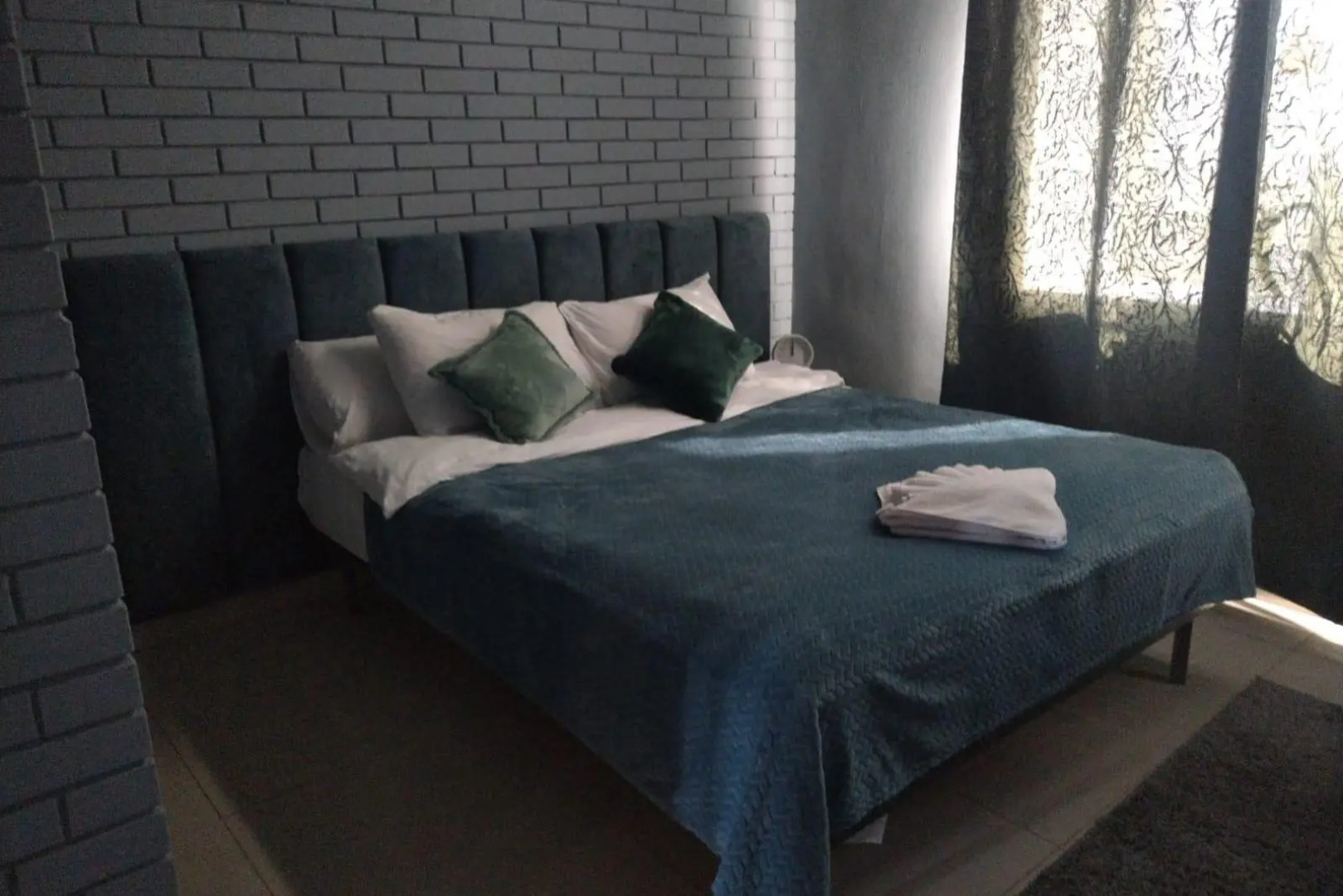 Гостиница Ё