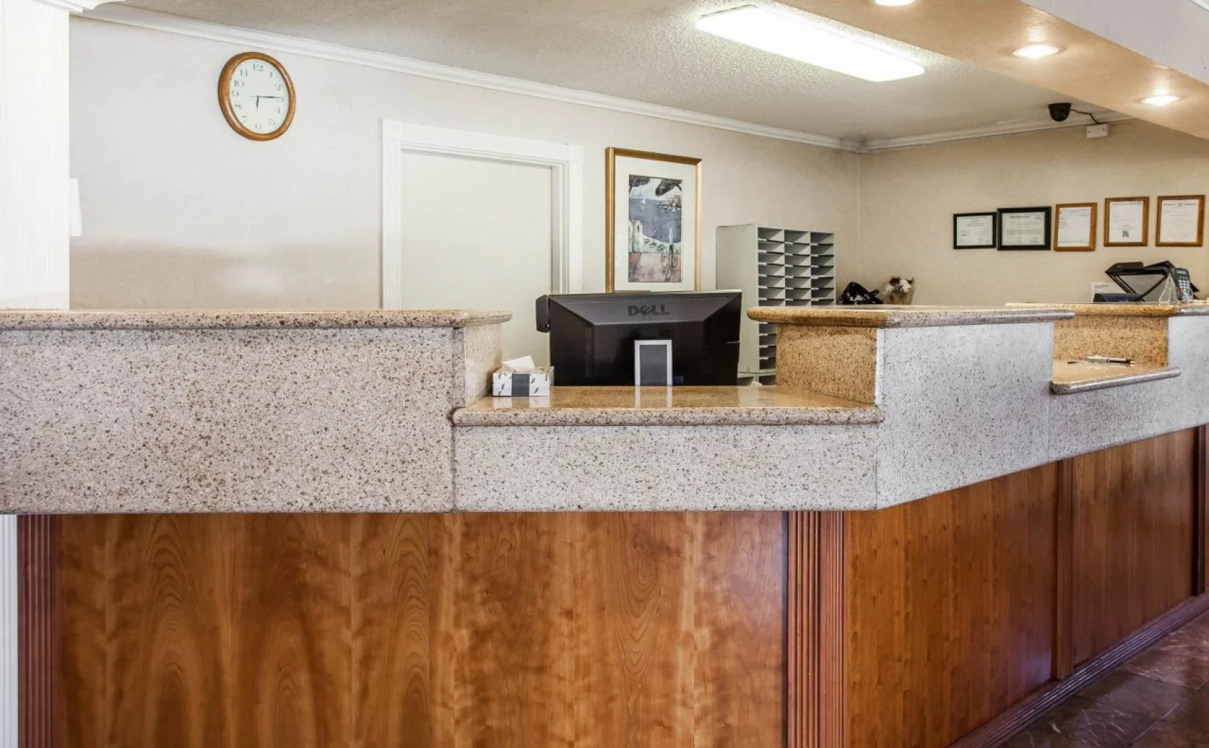 Port of Tacoma Inn