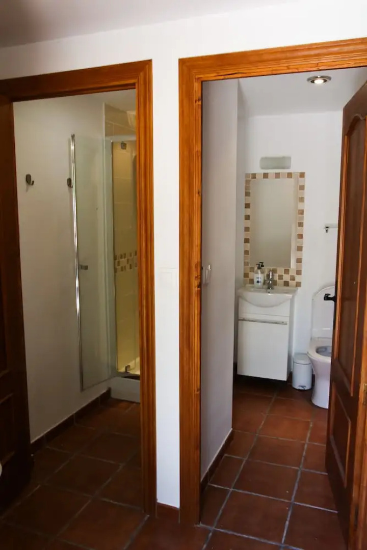 Beautiful 13 bed Villa, Private Pool, Large Garden