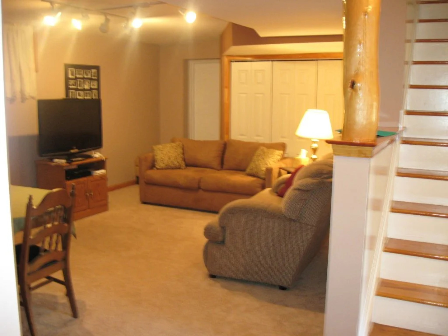 Moon Shadow Bed & Breakfast