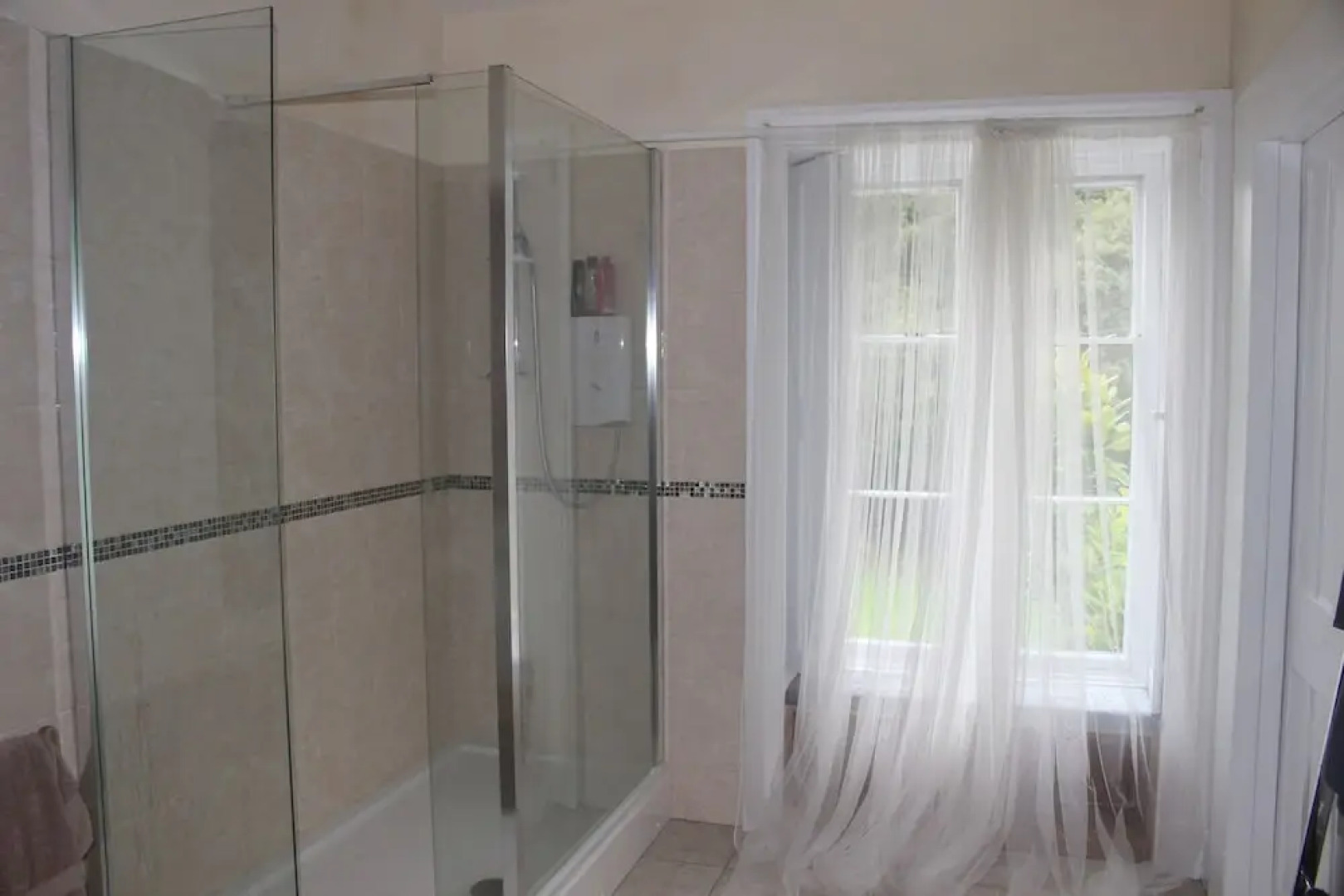 The Victorian House B&B