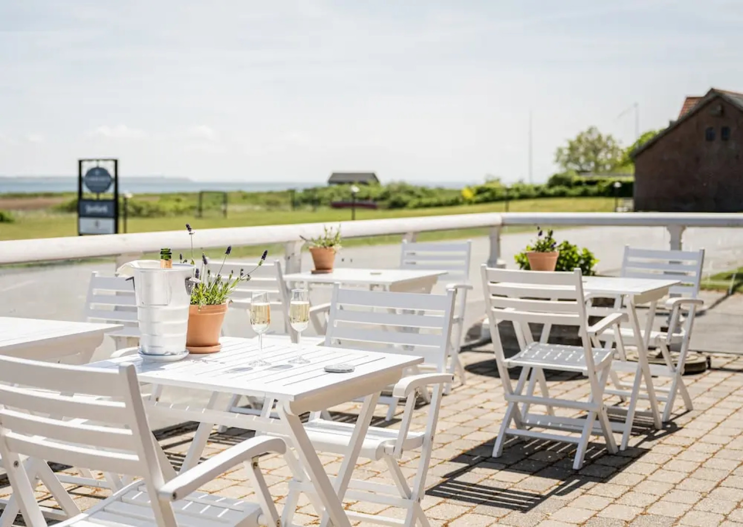 Tambohus Kro & Badehotel