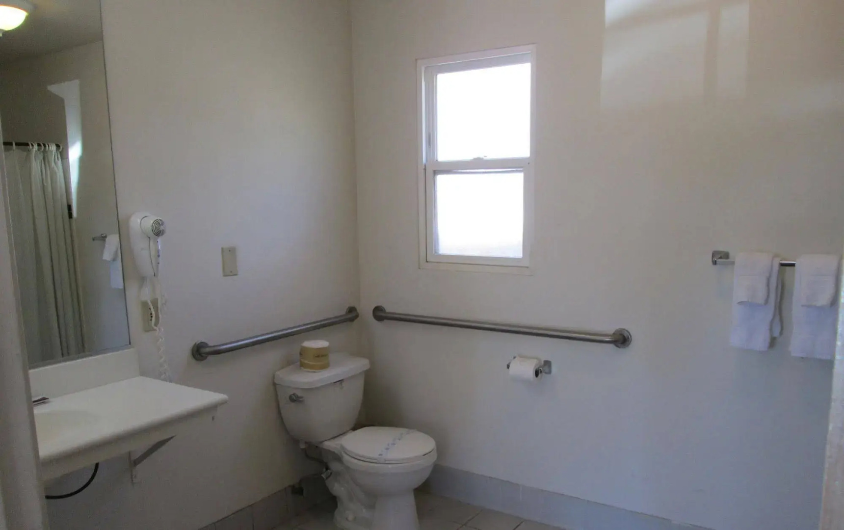 Town and Country Inn